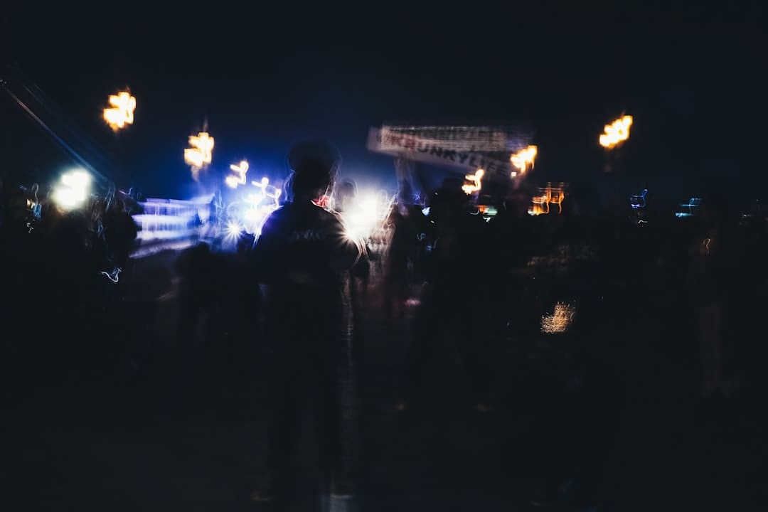 王晶爆料赵露思与经纪公司闹翻真相